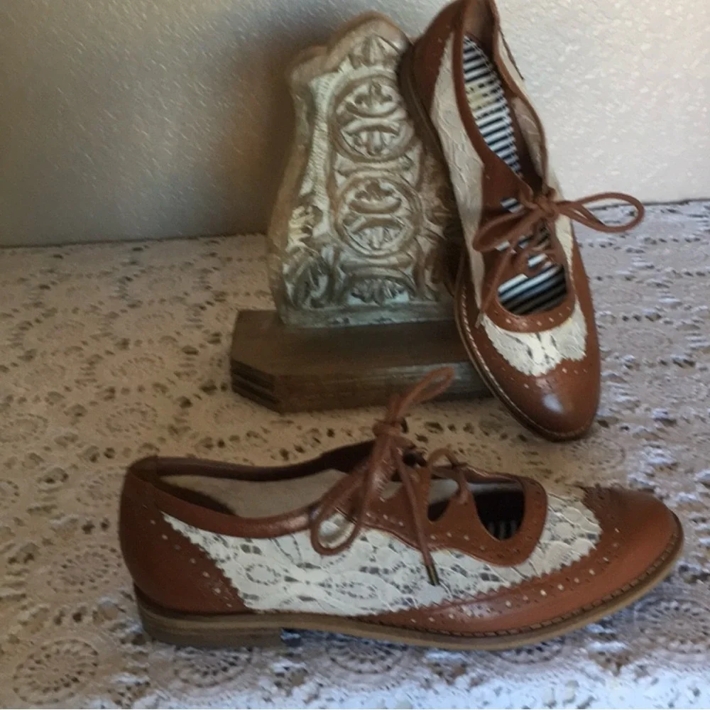 Brown and Cream Women's Lace-Up Shoes - Picture 2 of 5